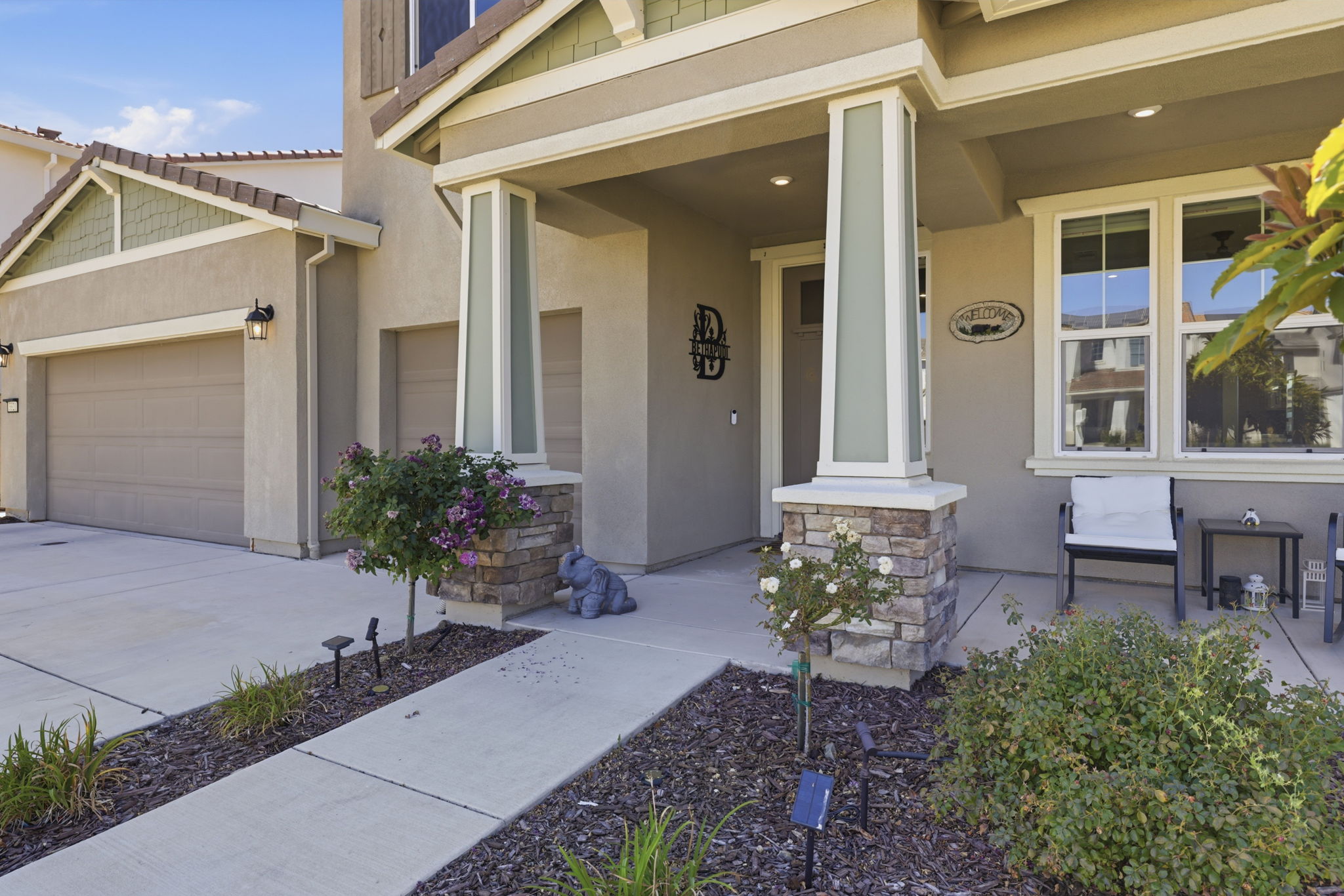  Photo 4