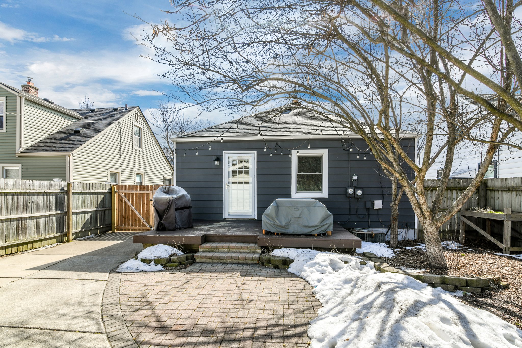 3322 Hunter Ave, Royal Oak, MI 48073 Stylish Detroit