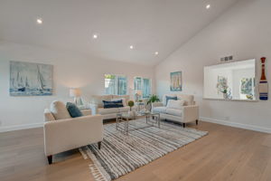  Remington Way-012
