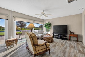 Spacious 408sf Enclosed Lanai with Mini-Split