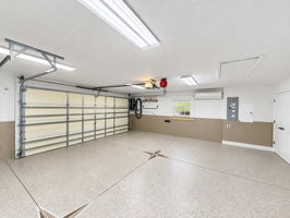 Garage 2