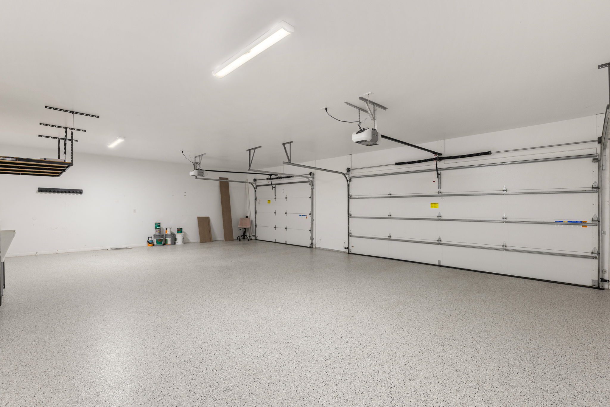 Extended length 3-car garage