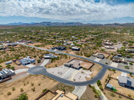 Aerial Cul-de-sac/ Corner Lot