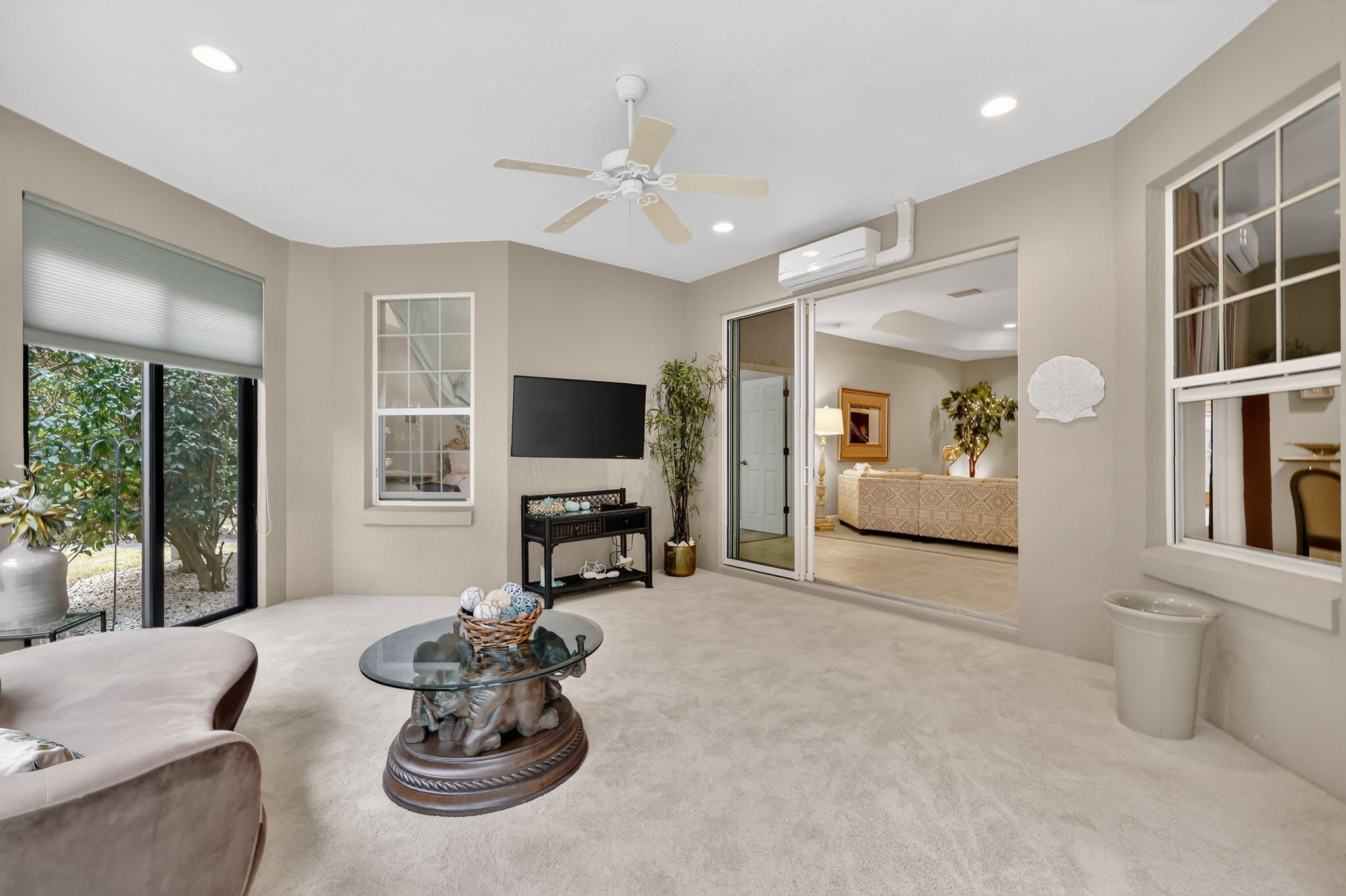 Climate Controlled, Glass-Enclosed Florida Room