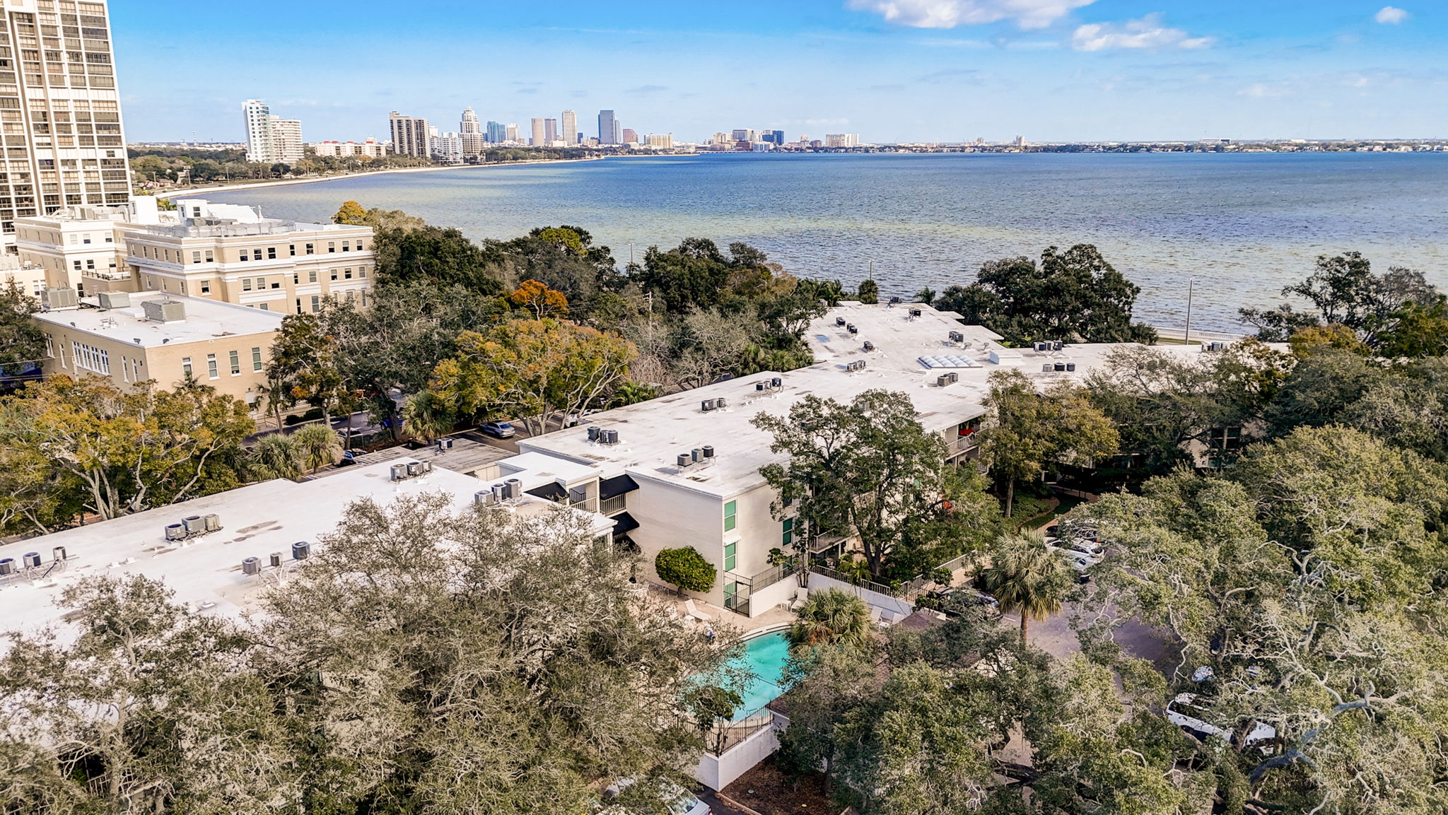 Bayshore Blvd B11-040