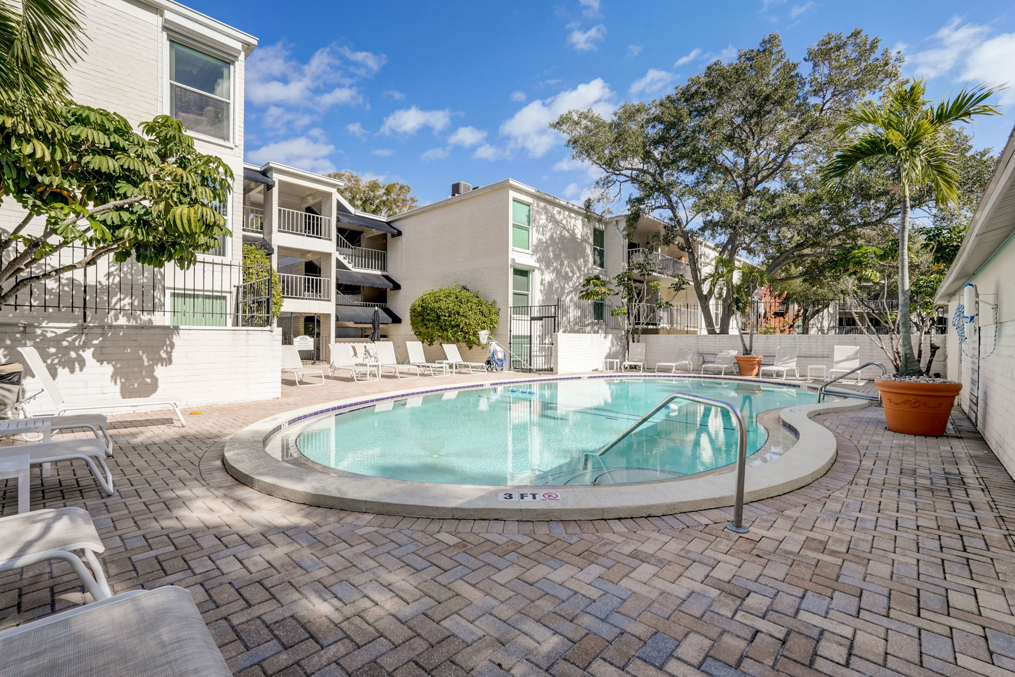 Bayshore Blvd B11-026