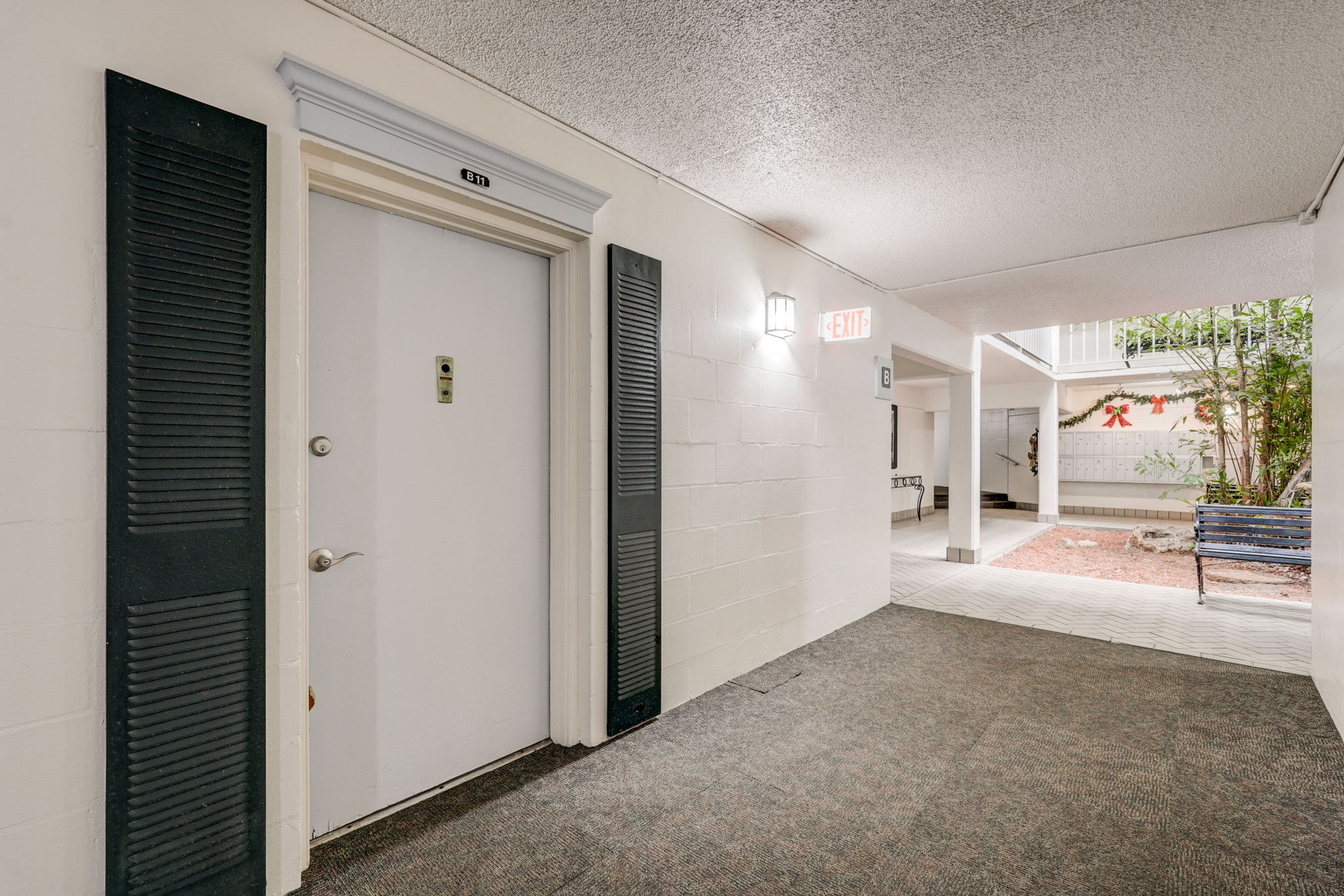 Bayshore Blvd B11-006