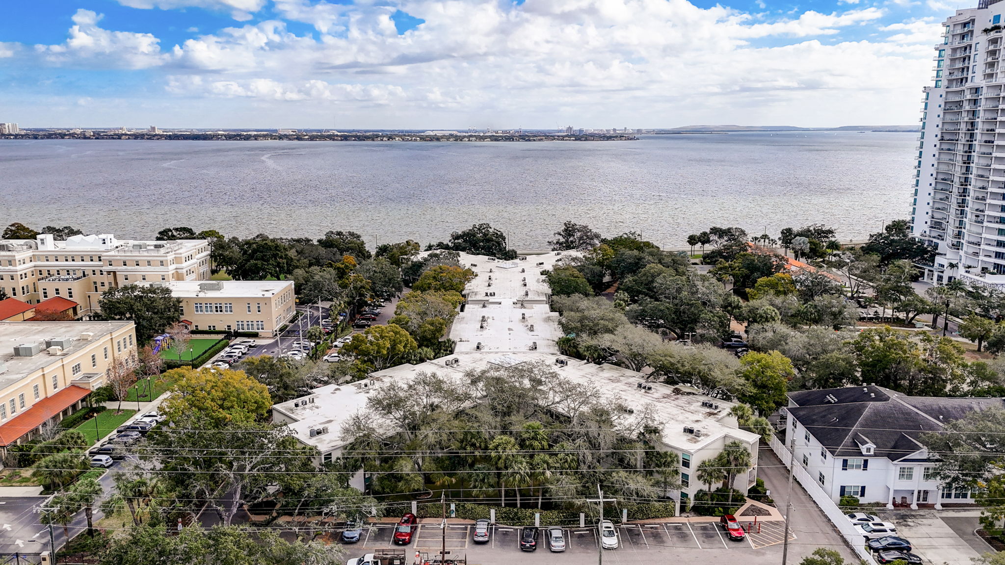 Bayshore Blvd B11-034