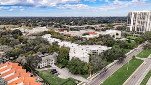 Bayshore Blvd B11-032