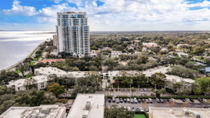 Bayshore Blvd B11-035