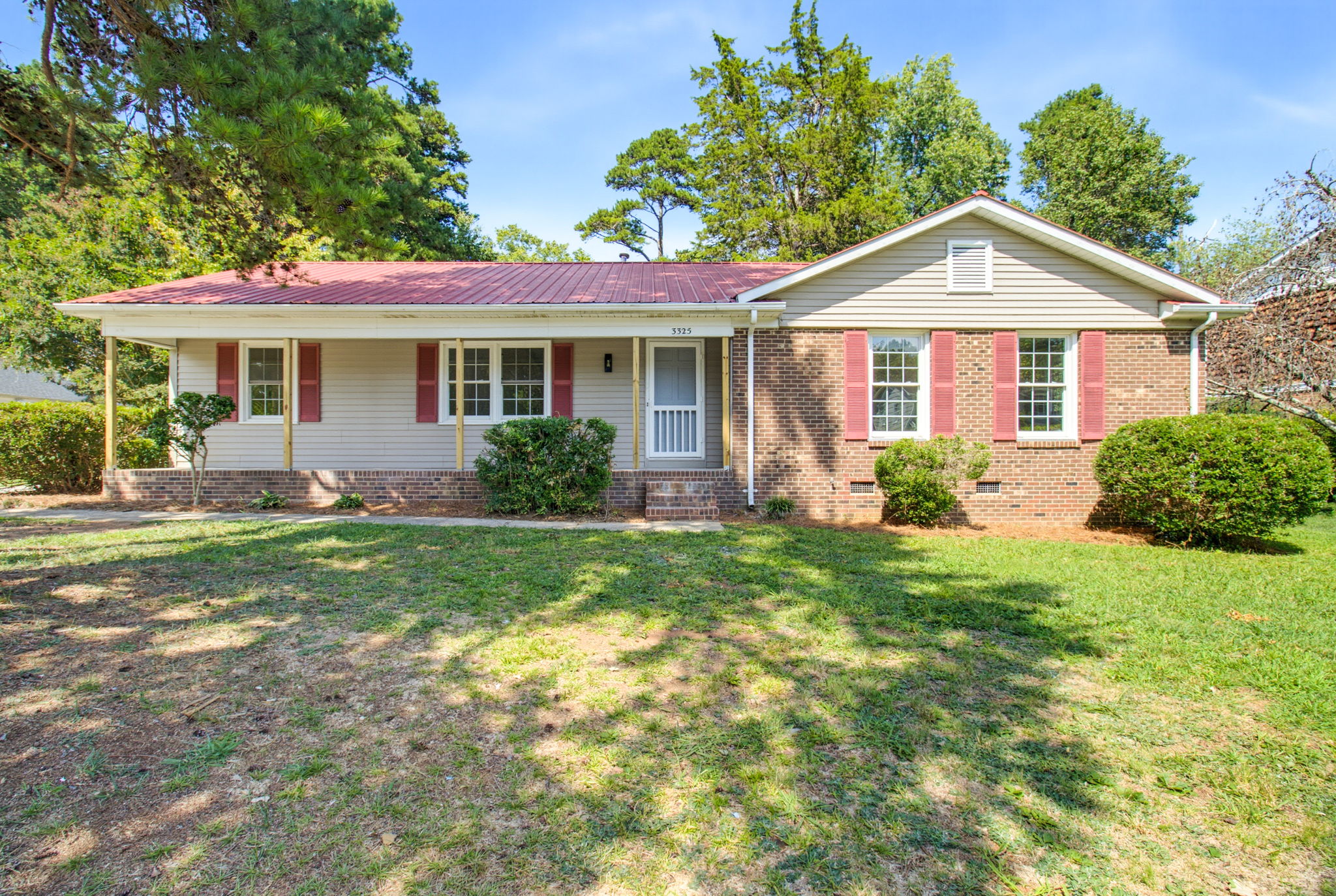 3325 Colony Dr-1