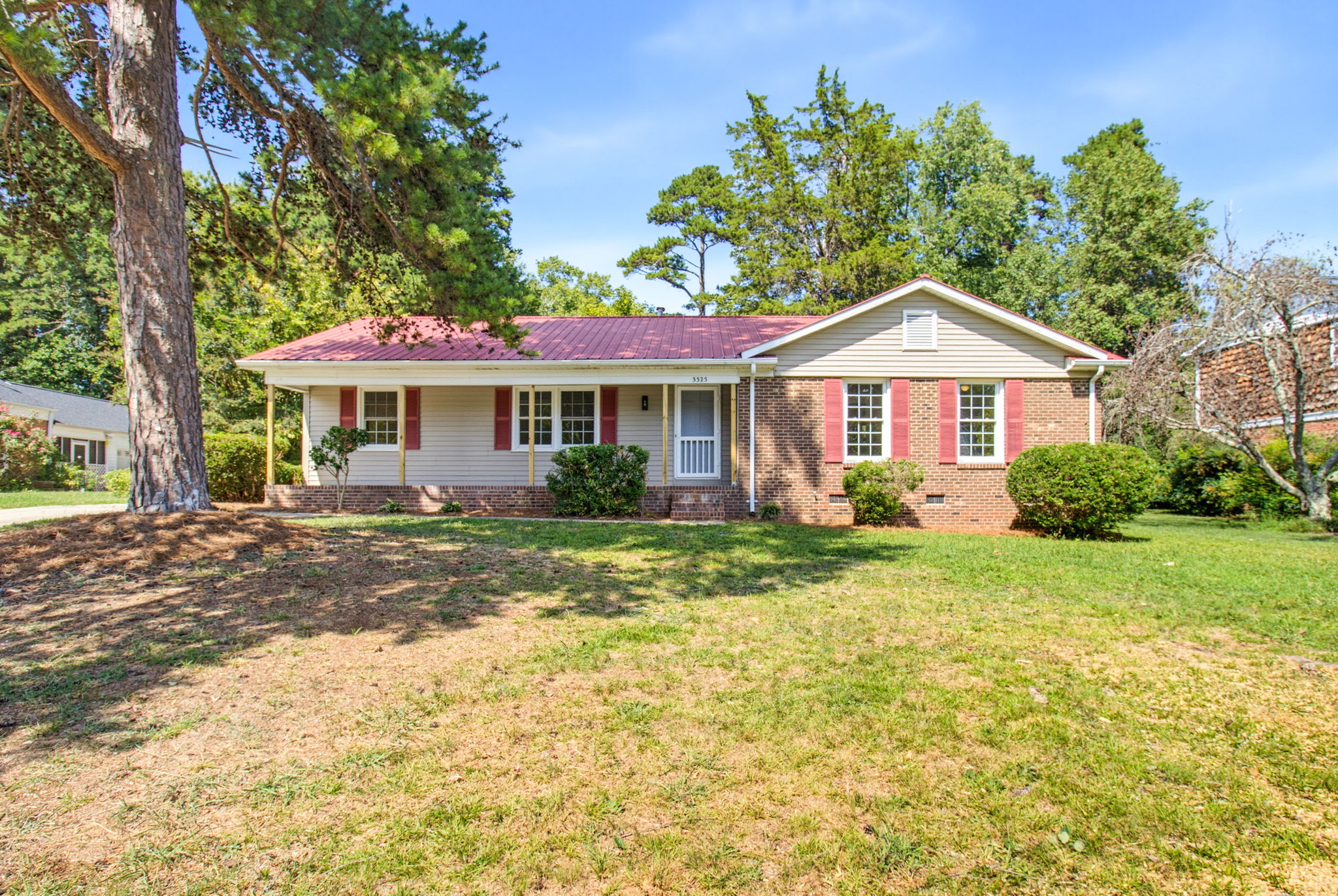 3325 Colony Dr-2