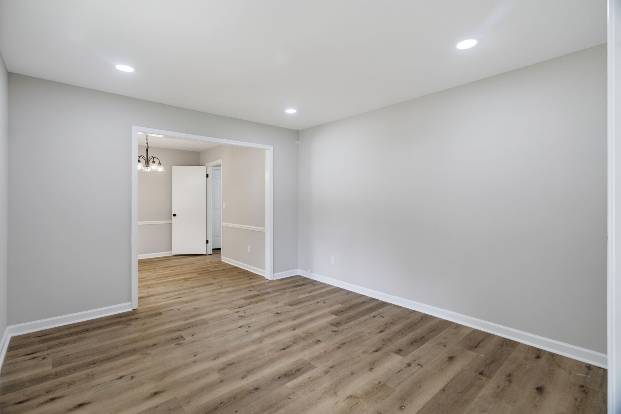 3325 Colony Dr-7
