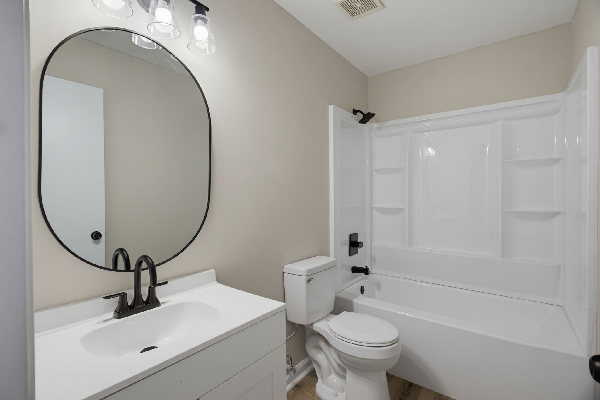 3325 Colony Dr-24
