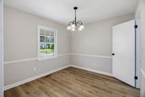 3325 Colony Dr-9