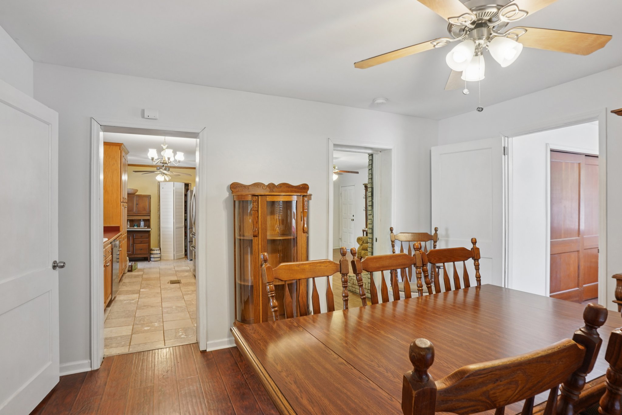 Fairview Dr-S3007-013.jpg