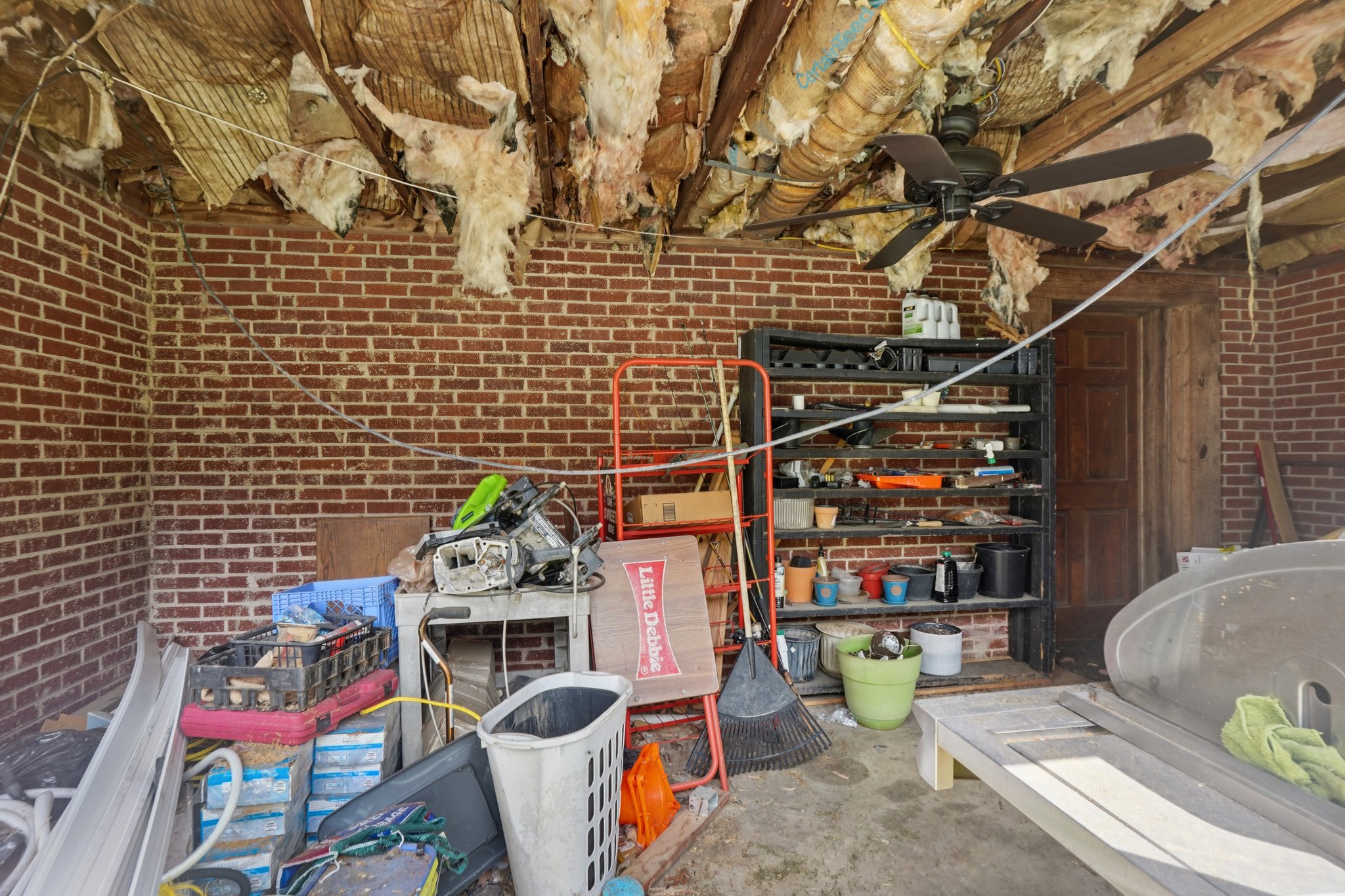 Fairview Dr-S3007-045.jpg