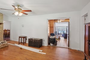 Fairview Dr-S3007-003.jpg