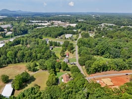 Fairview Dr-S3007-055.jpg