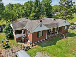 Fairview Dr-S3007-060.jpg