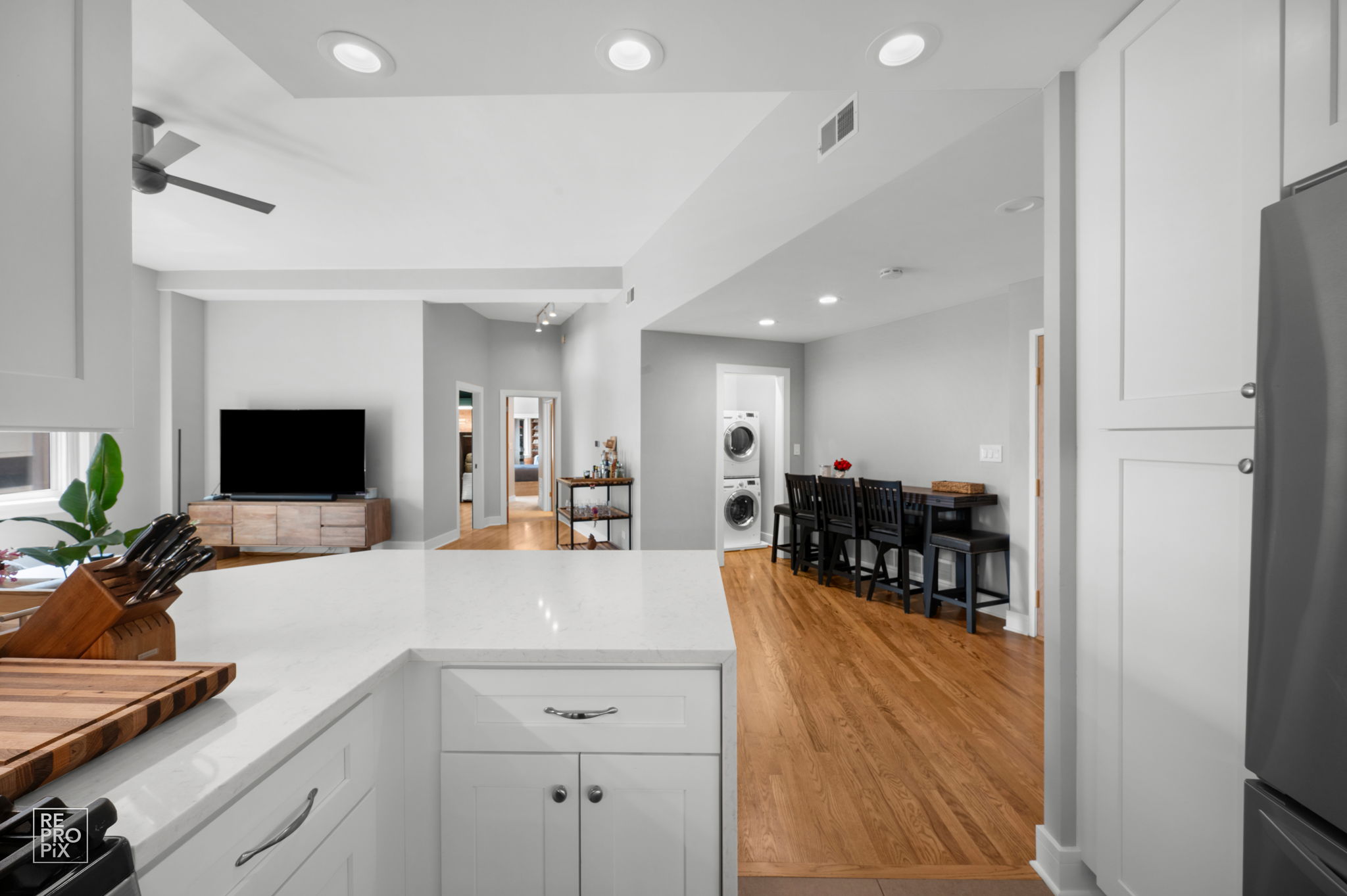3325 N Lincoln Ave, Chicago, IL 60657_009