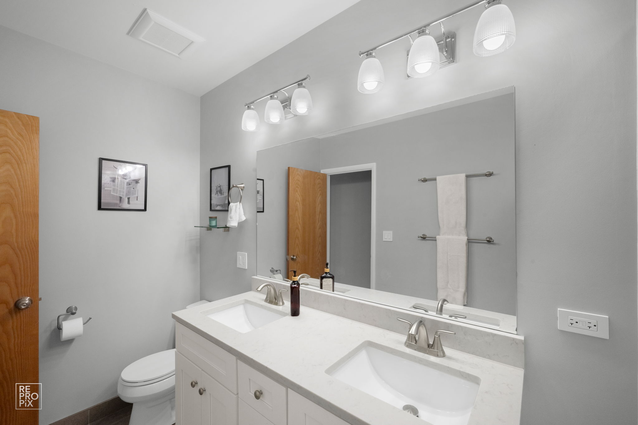 3325 N Lincoln Ave, Chicago, IL 60657_027