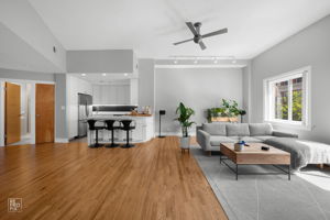 3325 N Lincoln Ave, Chicago, IL 60657_012