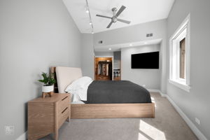 3325 N Lincoln Ave, Chicago, IL 60657_022