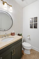 3325 N Seminary Ave 1N - Matt Liss_CHP2025_019