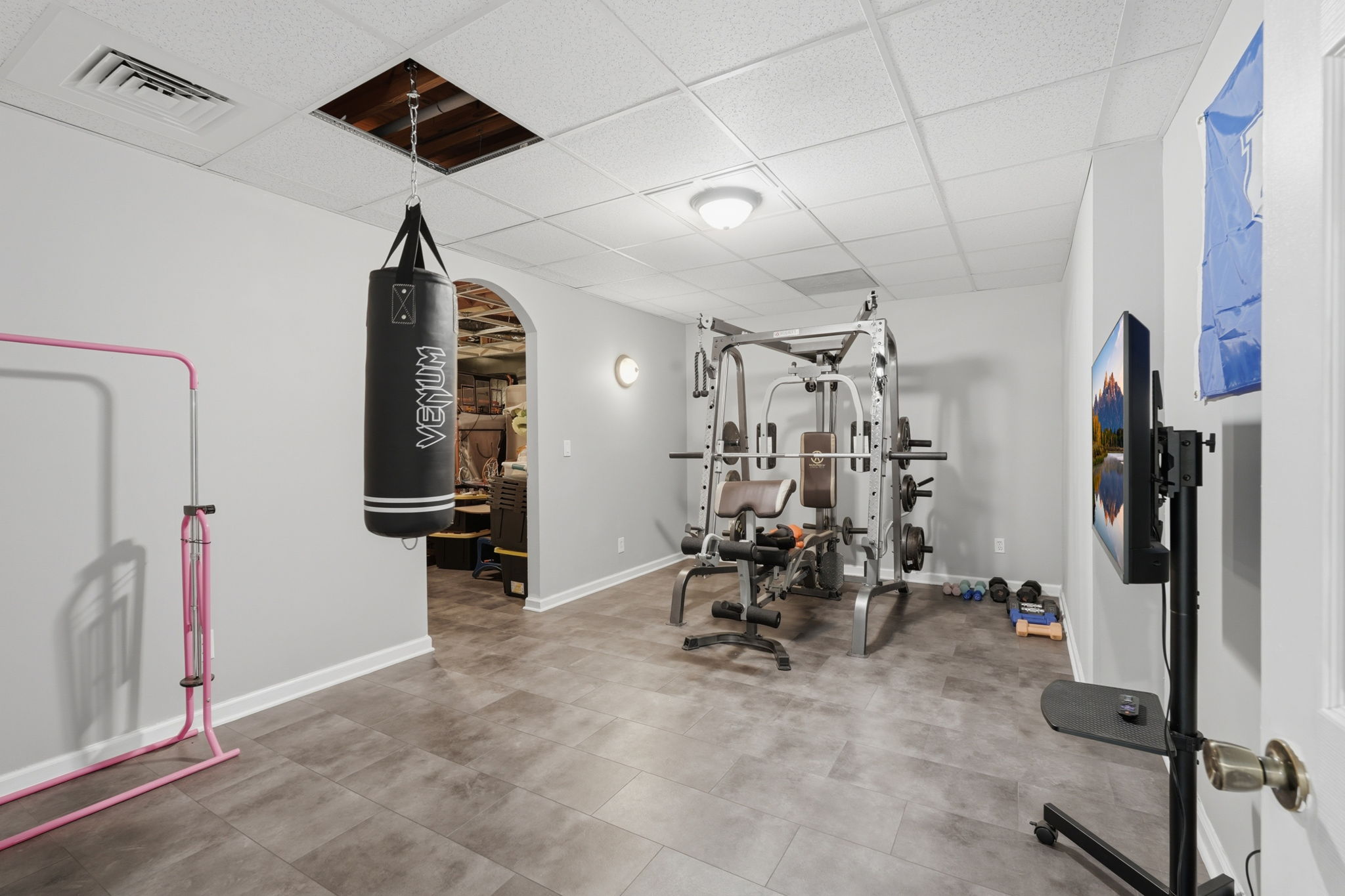  Photo 40