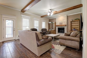  Photo 7