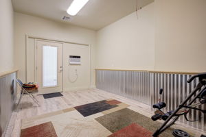  Photo 35
