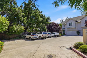 036_F8_333 Boynton Ave