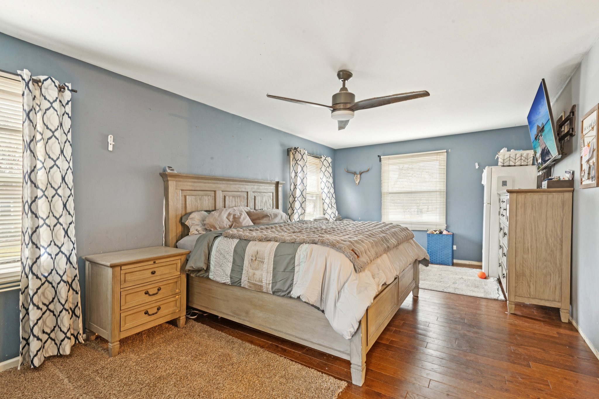 Grosvenor Ct-S1203-030.jpg