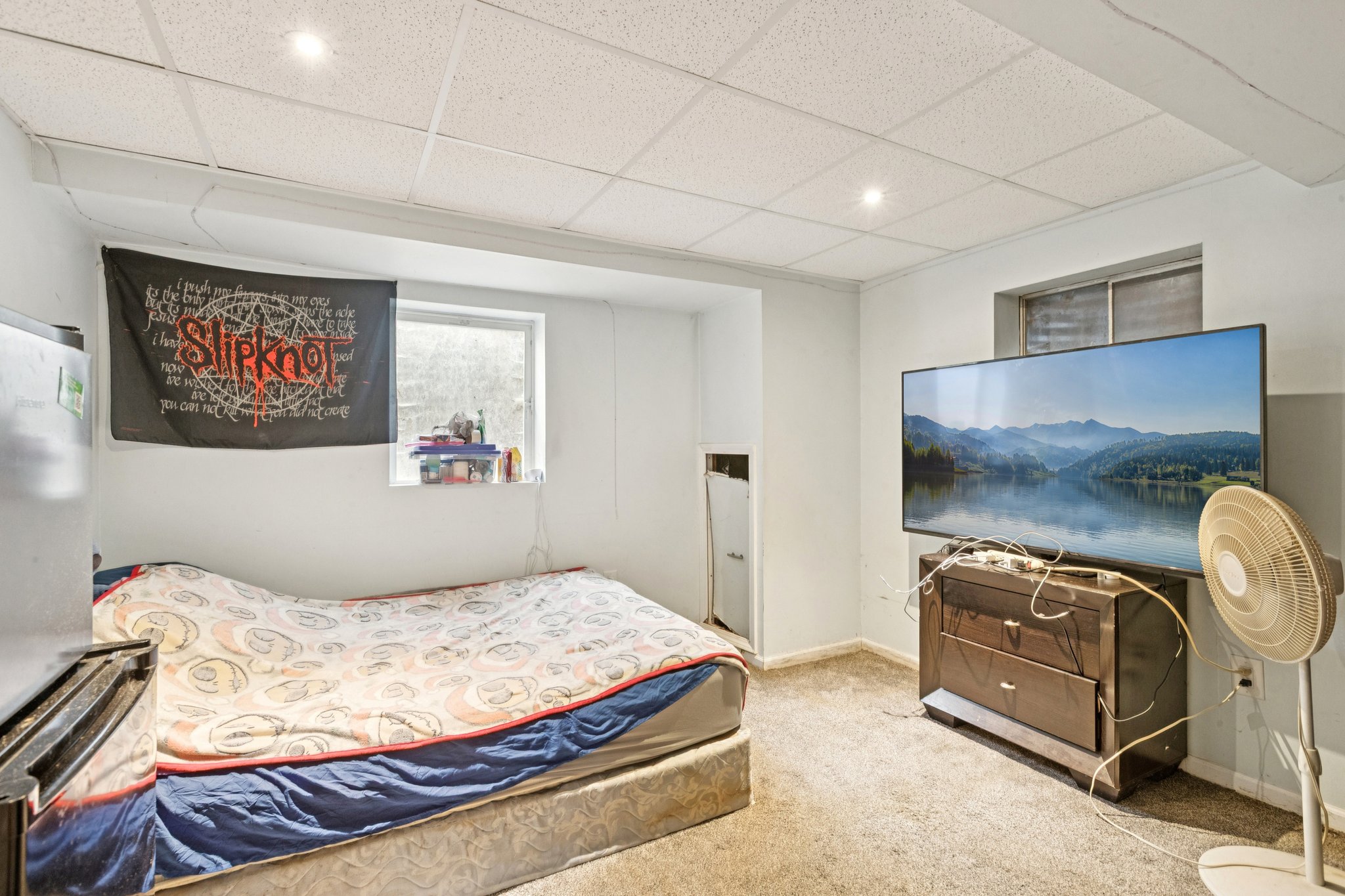 Grosvenor Ct-S1203-038.jpg