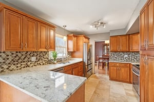 Grosvenor Ct-S1203-014.jpg