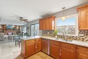 Grosvenor Ct-S1203-017.jpg