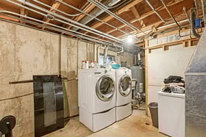 Grosvenor Ct-S1203-042.jpg