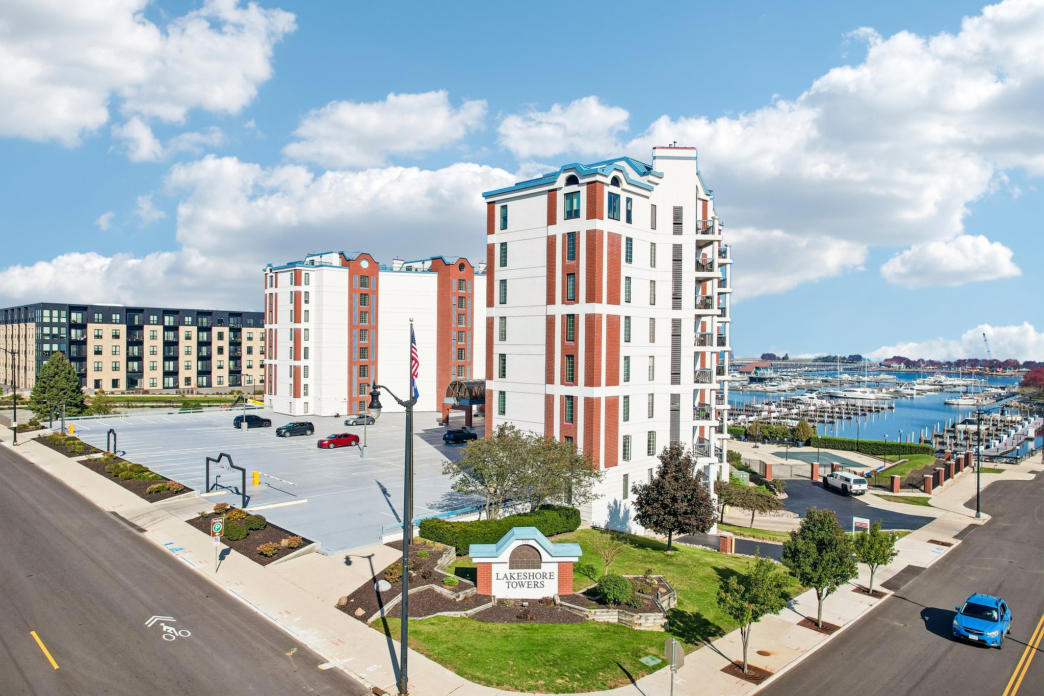 Lake Ave-S2310-040.jpg