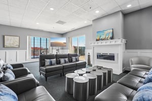 Lake Ave-2310-901.jpg