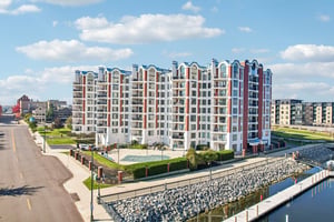 Lake Ave-S2310-002.jpg