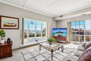 Lake Ave-S2310-004.jpg