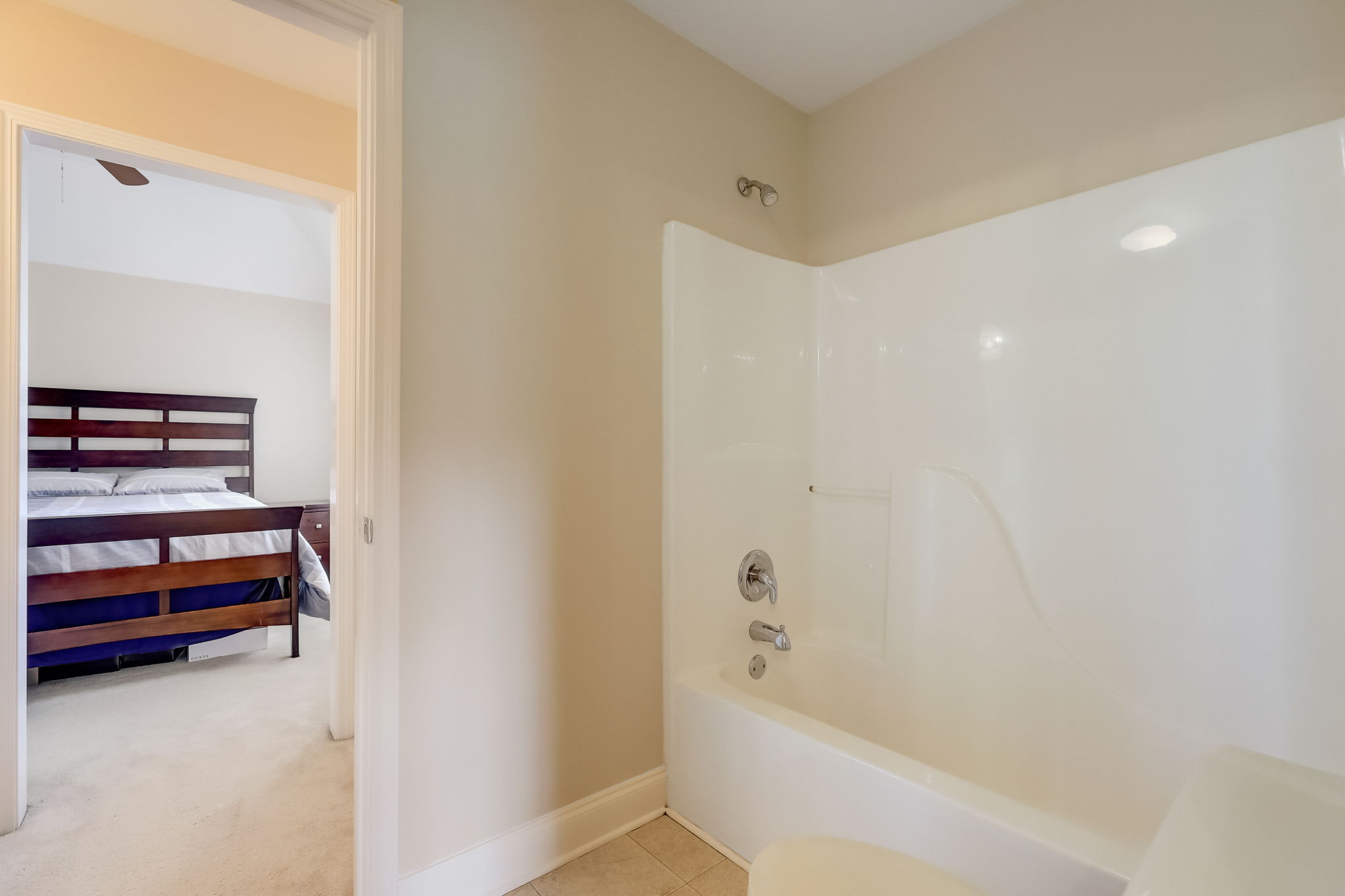 McCook Cir NW-037