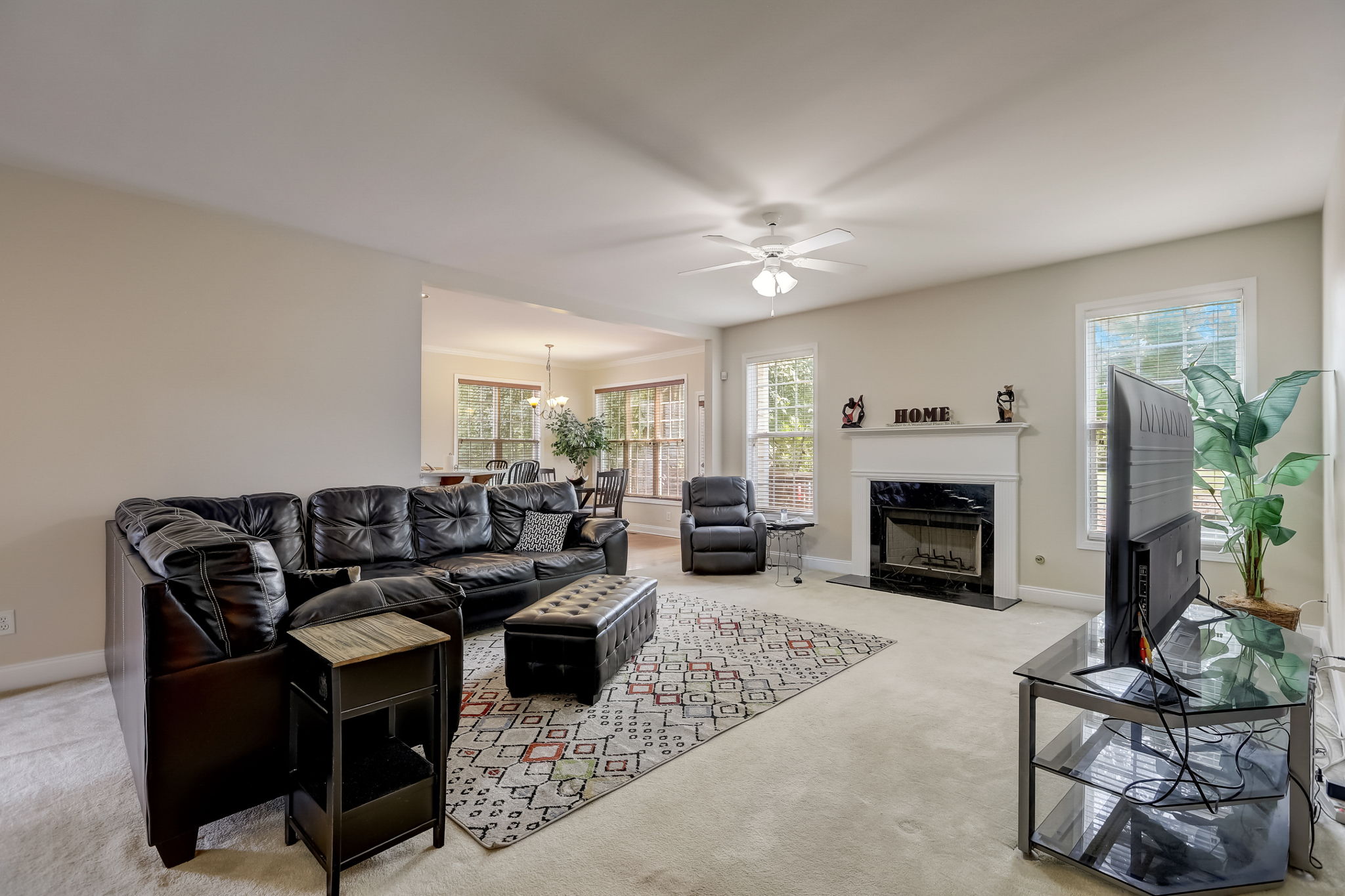 McCook Cir NW-009