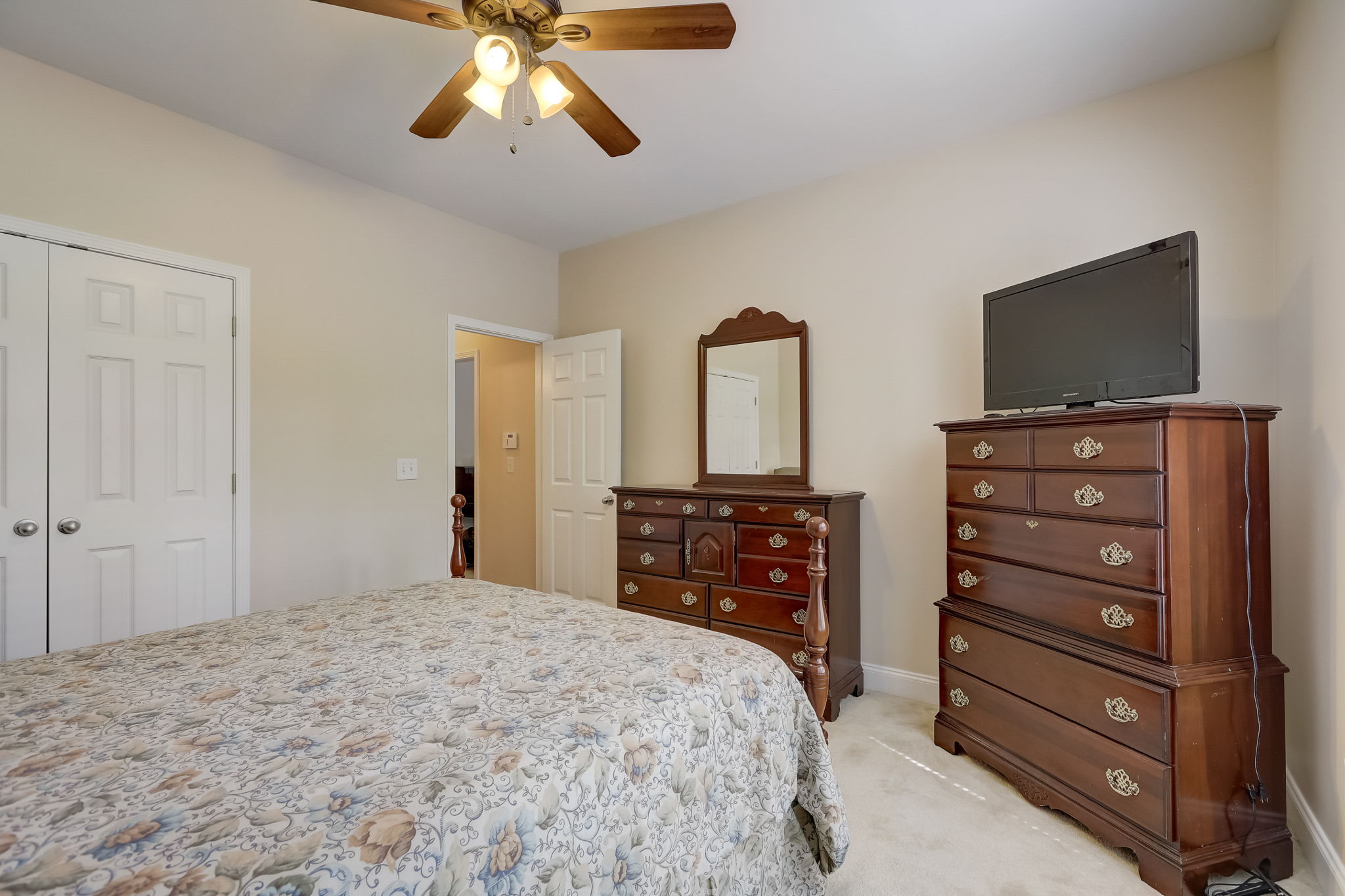 McCook Cir NW-022