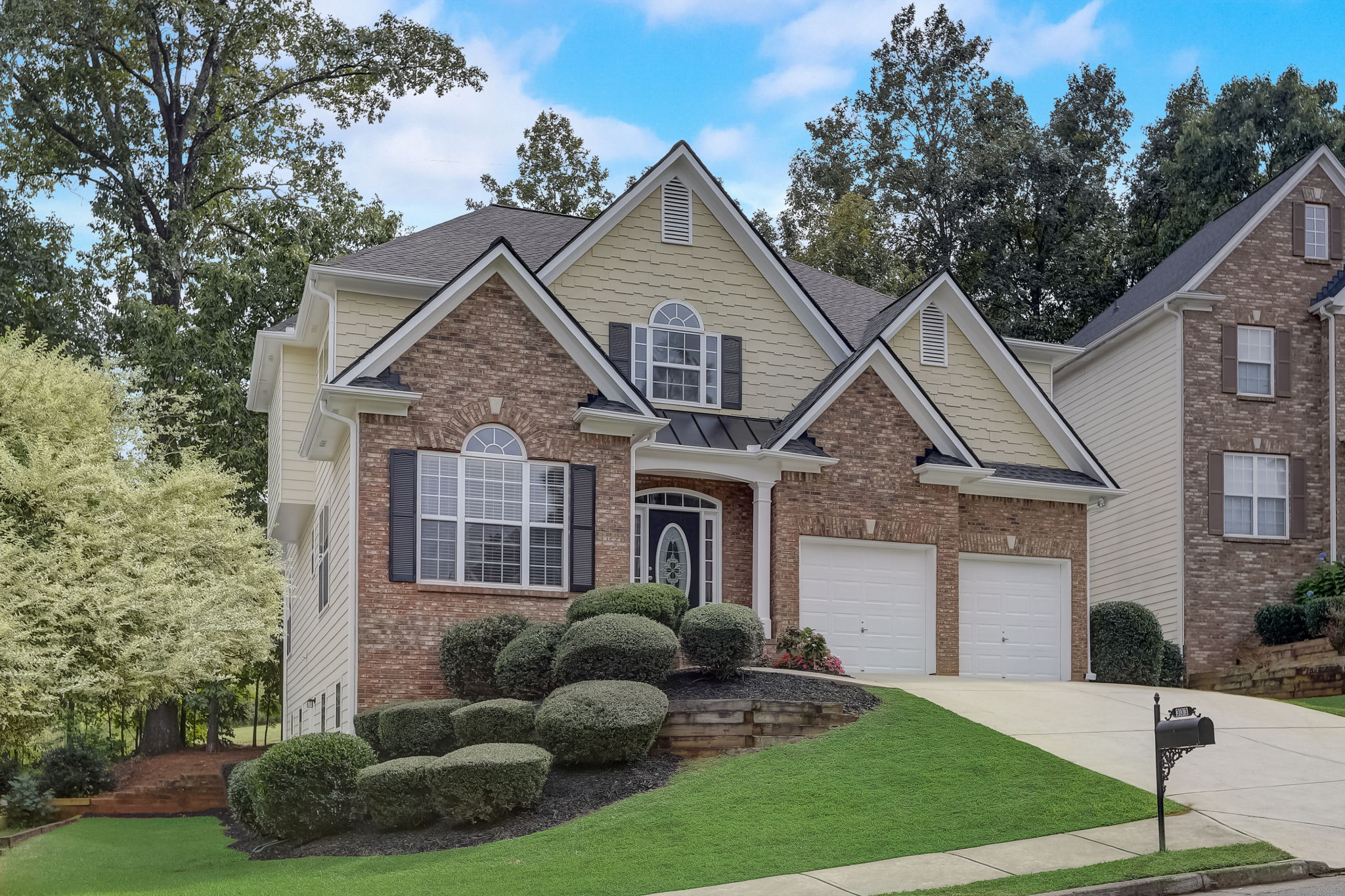 McCook Cir NW-004