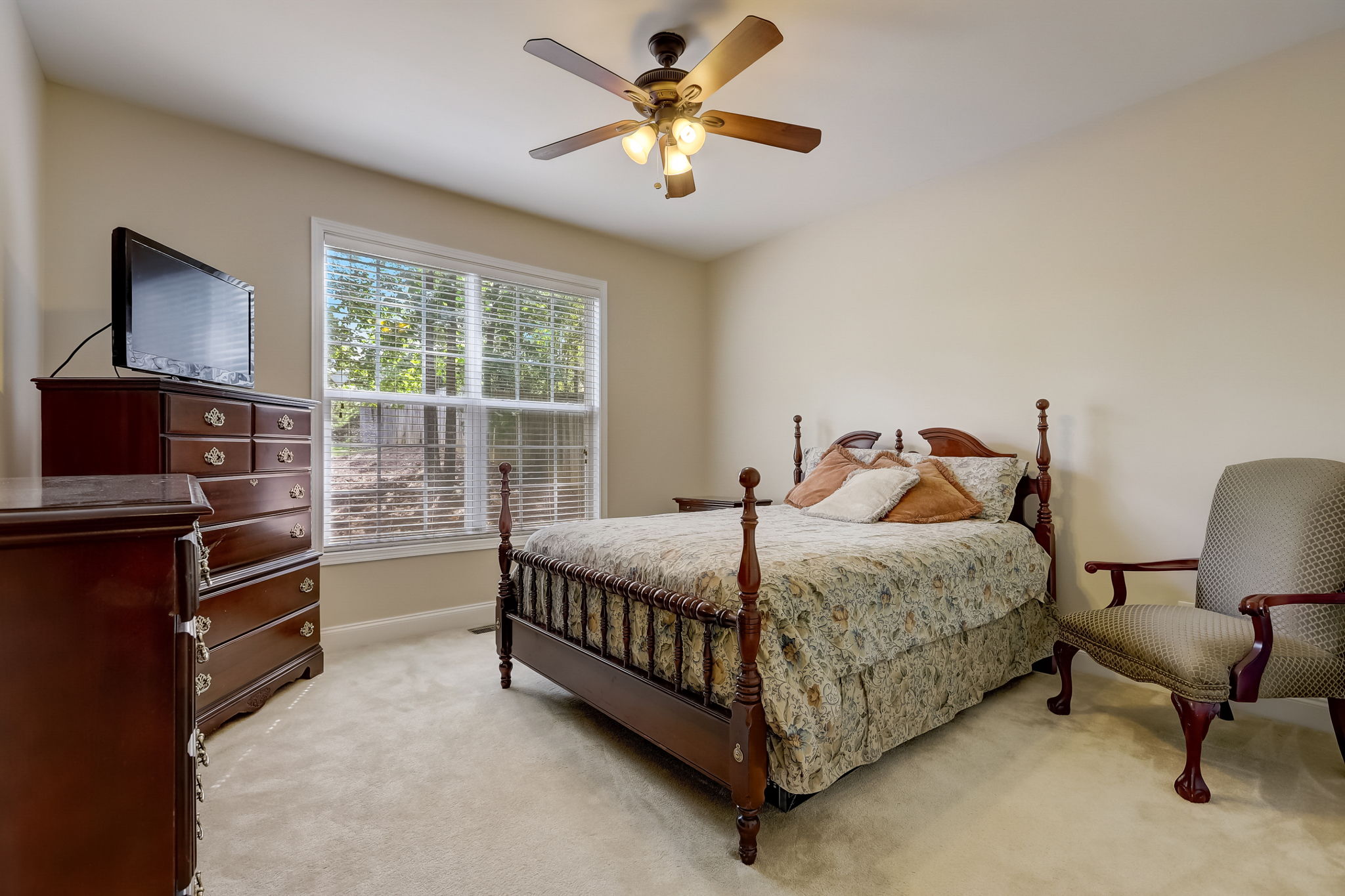 McCook Cir NW-021