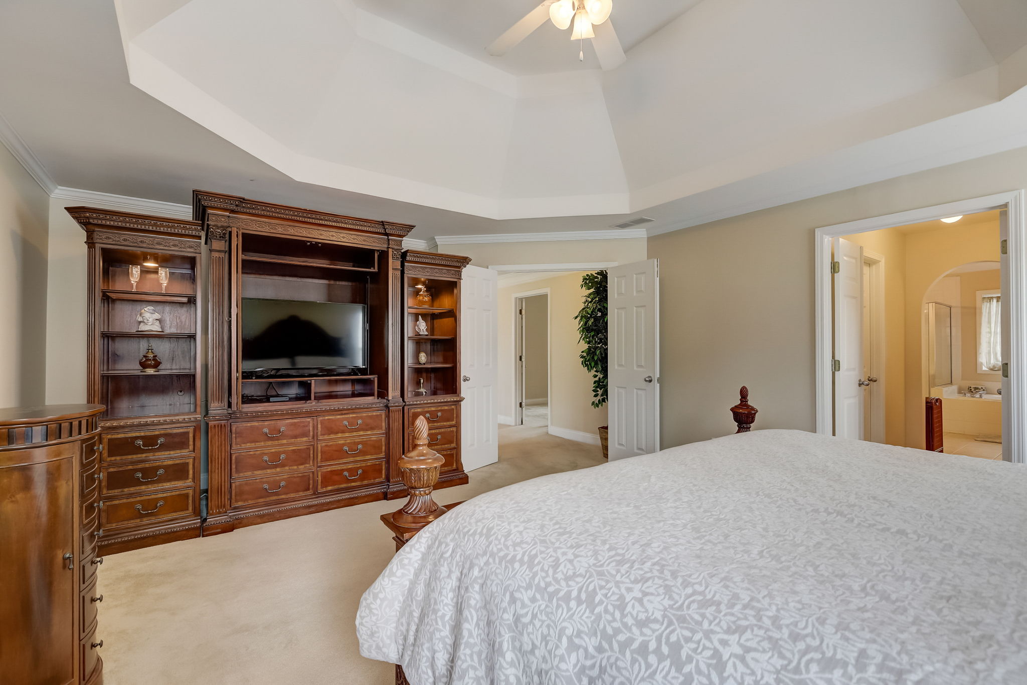 McCook Cir NW-024