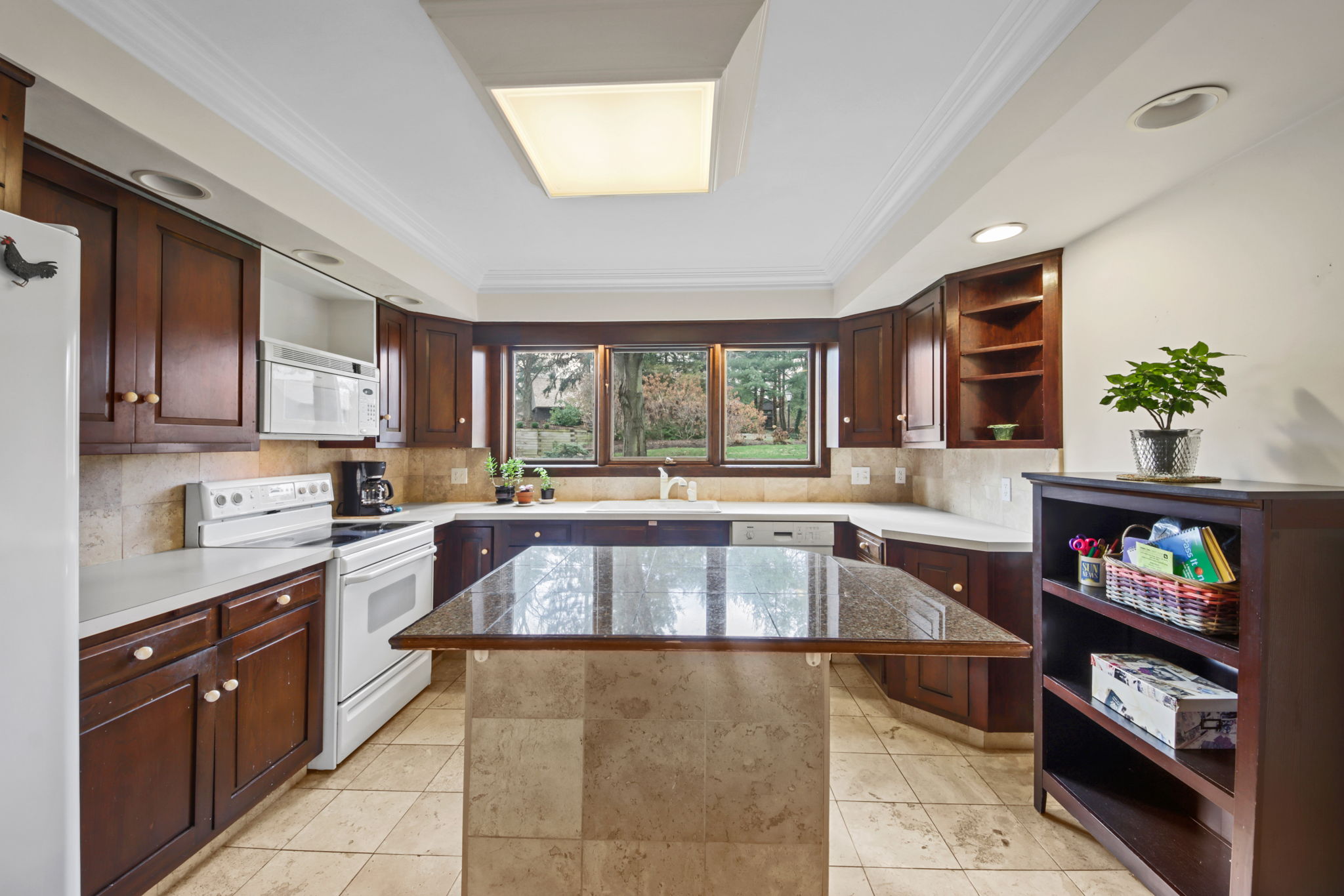 333 N Portage Path, Akron, OH 44303, USA Photo 9