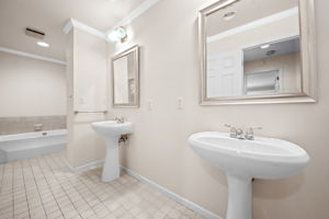 333 N Portage Path, Akron, OH 44303, USA Photo 20